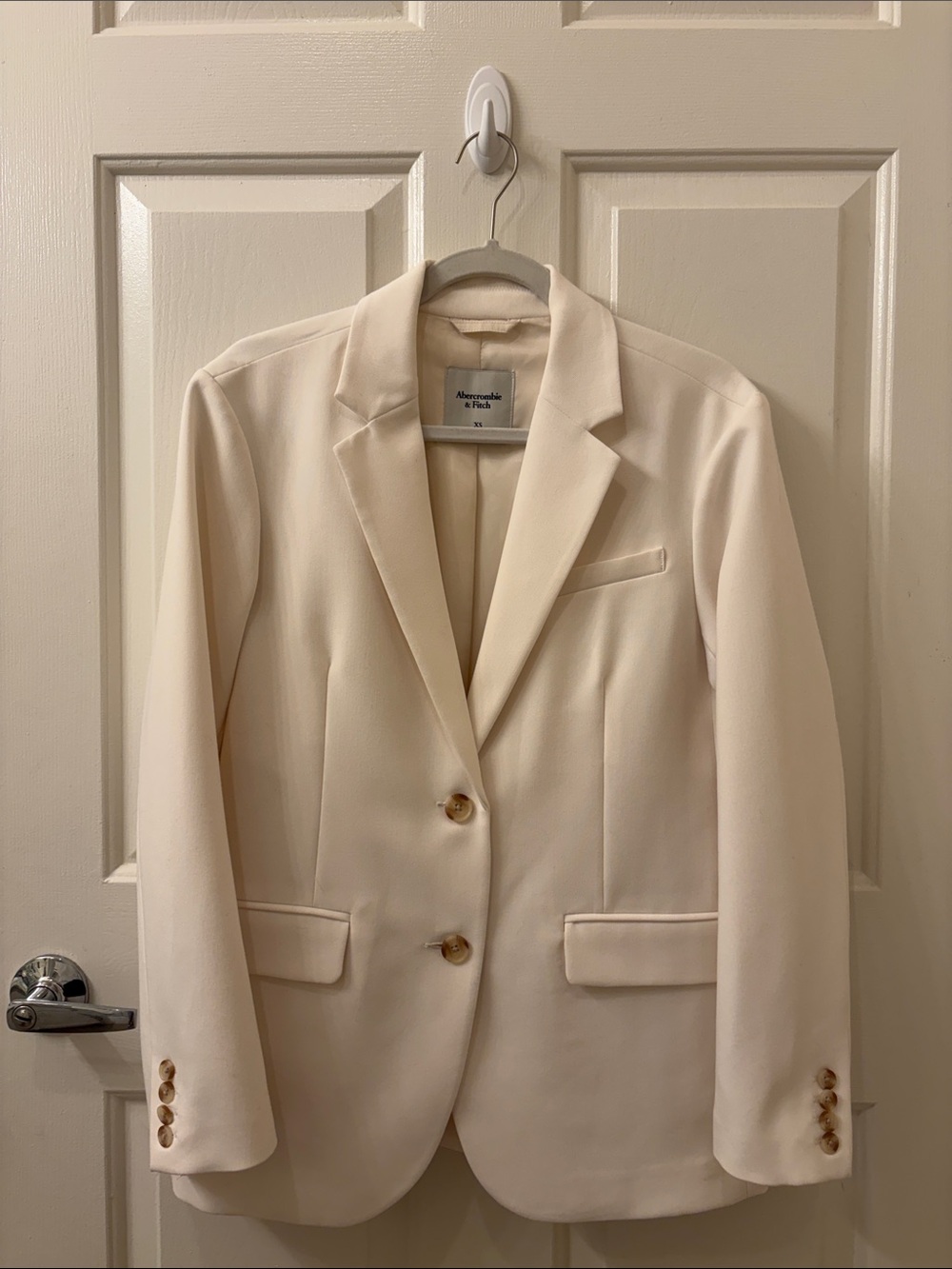 Abercrombie & Fitch Classic Suiting Blazer in Cream XS